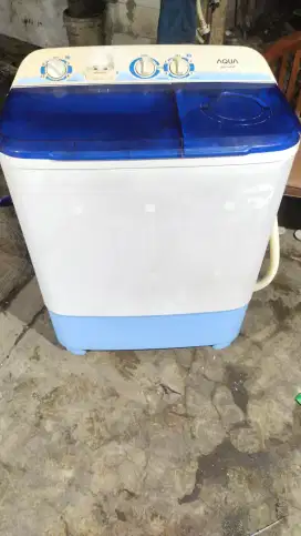 Mesin cuci Sanyo kapasitas 7,4kg Normal semua