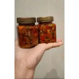 Menjual macam2 makanan Sambal,Bakso,cemilan dll