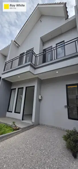 Rumah 2 lantai baru di Kencana Loka BSD City dekat dengan Stasiun Rawa