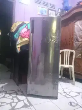 Jual freezer es batu/ ASI