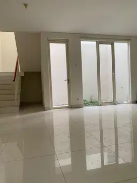 dijual disewakan rumah grand pakuwon adelaide