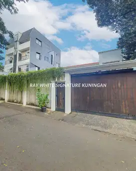 Dijual Rumah Tenang dan Nyaman dengan Lokasi Premium di Cipete