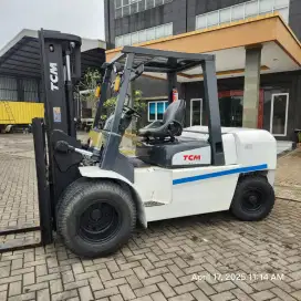 FORKLIFT TCM 5 Ton