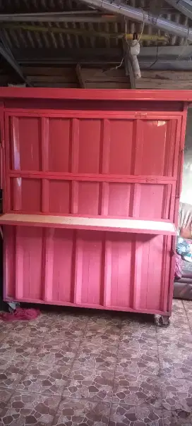 Box kontainer untuk usaha
