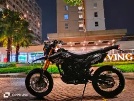 Assalamualaikum saya mau numpang jual motor kesayangan KLX dtracker