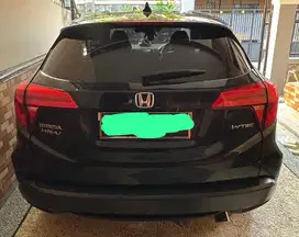 DIJUAL HONDA HR-V KONDISI MULUS DENGAN PEMAKAIAN PRIBADI