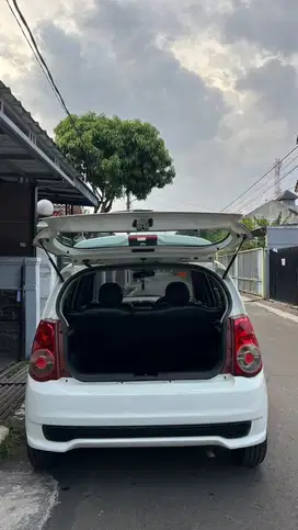 Kia Picanto 2010 Bensin
