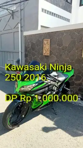 Ninja 250 2016. Pajak ON. KM Low. Standar. Mulus.Ban OK.Cash/Kredit/TT