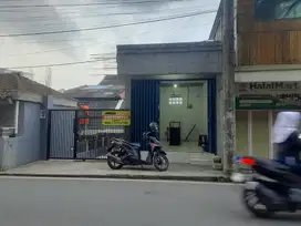 DISEWAKAN TOKO 2 LANTAI 20m DARI ALFAMART PONDOK DUSTIRA