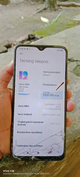 Redmi  9   3/32  mnus retak kya di foto normal smua orian