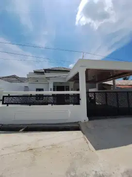 TYPE 100 HANYA 850 JT DEKAT PARIT INDAH MEWAH
