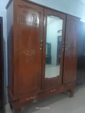 Lemari kayu jati antik th 1970 dan melamin berat tua pintu 3