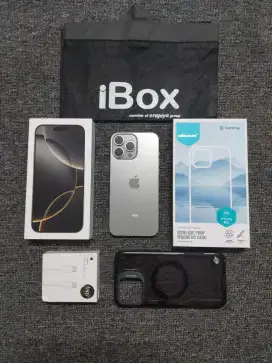 iPhone 16 Pro Max iBox