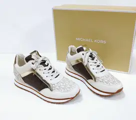 Sepatu michael Kors