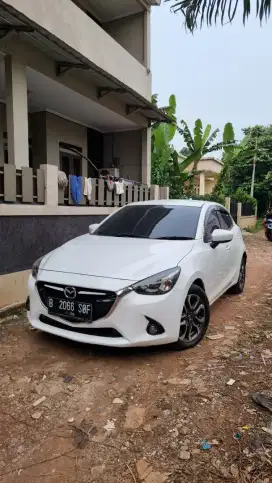 Mazda 2 R Skyactiv Matic 2016 Dp 5 Juta Promo