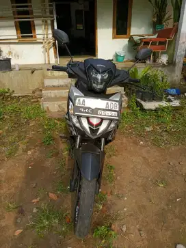 SUPRA GTR 150 EXCLUSIF HITAM TH.2023