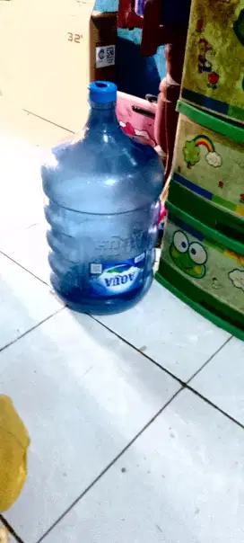 galon aqua kosong 19L