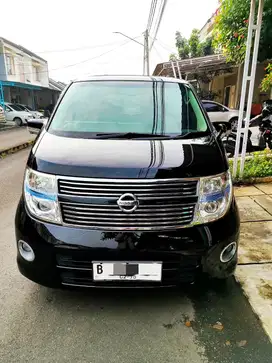 Nissan Elgrand 2.5 Tahun 2009 Low KM Pajak Panjang