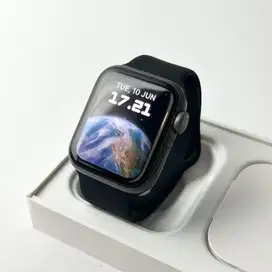 Apple Watch Series 4 40mm Spacegray Battery Health 100%