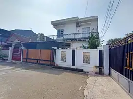 Dijual rumah cantik kamar banyak