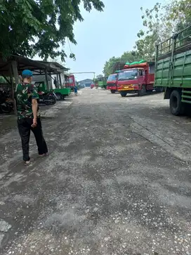 DIJUAL GARASI ALAT BERAT / TRUK NOL JALAN RAYA BANJAR SUGIHAN