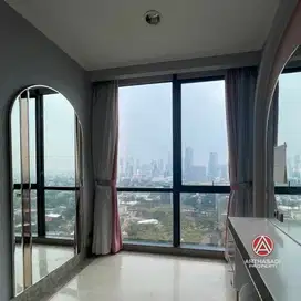 APARTEMEN DISTRICT 8 SENOPATI KEBAYORA BARU -  SEMI FURNISHED