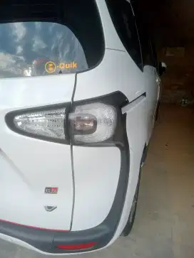 Toyota Sienta Type V. 2017 Bensin