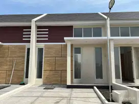 Rumah 1 & 2lantai Dekat Kampus UPN Surabaya Di Permata Gunung Anyar