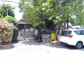 Dijual Rumah Ex Kantor Pusat Kota Jalan WR Supratman Butuh Renovasi