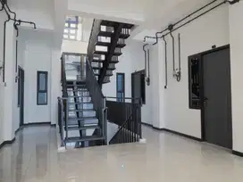DIJUAL KOST AKTIF 4 LANTAI DEKAT KAMPUS UNDIP SEMARANG