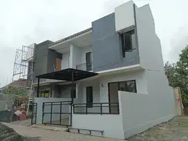 rumah baru 3+1 kt 3+1 km di joglo jakarta barat