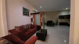 RUMAH DI CLUSTER ELYSIUM LIPPO CIKARANG