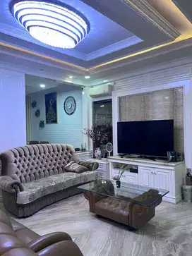 RARE UNIT DISEWAKAN Rumah MEWAH GOLF ISLAND 8x20 FURNISHED 385jt/th