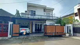 Dijual Rumah Siap Huni Rasa Villa di Pondok Gede, Kota Bekasi