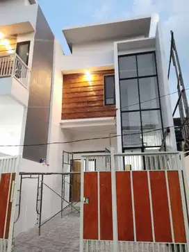 SUPER ISTIMEWAH RUMAH IDAMAN TENGAH KOTA