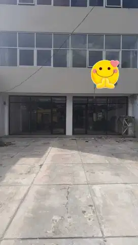 Sewa Ruko 3.5 Lantai Lebar Muka 8m di Siliwangi Narogong