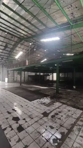 DIJUAL EX PABRIK CIRACAS JAKARTA TIMUR