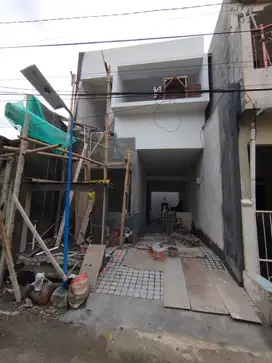 Rumah 2 Lantai Bangunan Baru (on progress)Kranggan Permai, Bekasi 