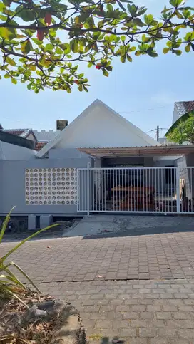 Dijual Rumah Modern One Gate Sistem di Taman Mumbul, Nusa Dua.