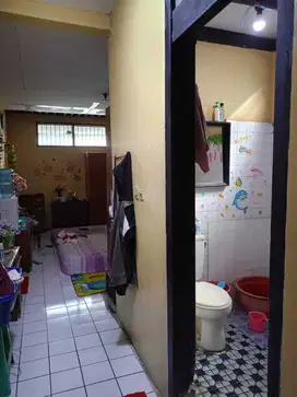 Rumah Hook 2 Lantai Kopo Permai Luas Besar