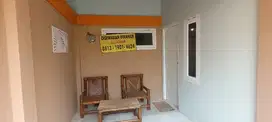 Rumah tingkat 3 kamar di sewakan bulanan