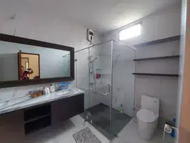 Rumah Mewah baru renov di tengah kota BSD Serpong tangerang Selatan