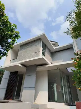 RUMAH BARU DI GREENWOOD ALAM HIJAU CITRALAND, SURABAYA BARAT
