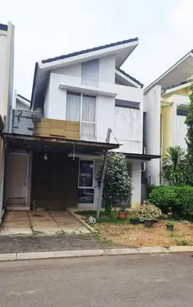 Rumah 2lantai siap huni full furnished dekat Aeon Mall BSD