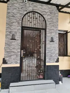 DIJUAL RUMAH TAMAN UBUD LIPPO KARAWACI BARAT 3 KAMAR TIDUR