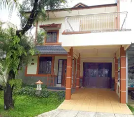 Di sewakan rumah 2 lantai siap huni di cluster sakura sentul city