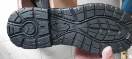 sepatu safety merk Dr OSHA