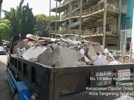 Jasa buang puing dan tanah