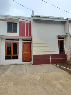 RUMAH READY SIAP HUNI HOOK DEKAT STASIUN CILEJIT