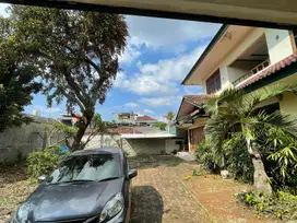 Dijual Rumah Mewah di Jalan Kesehatan Bintaro, Mewah, Asri, Nyaman